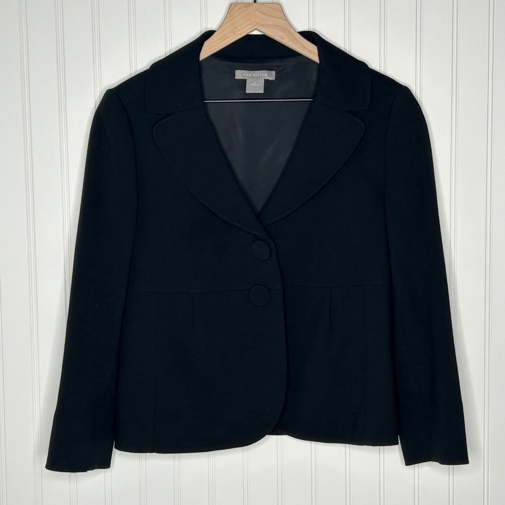 Ann Taylor Black Blazer Women's Size 6 Business Career Jacket